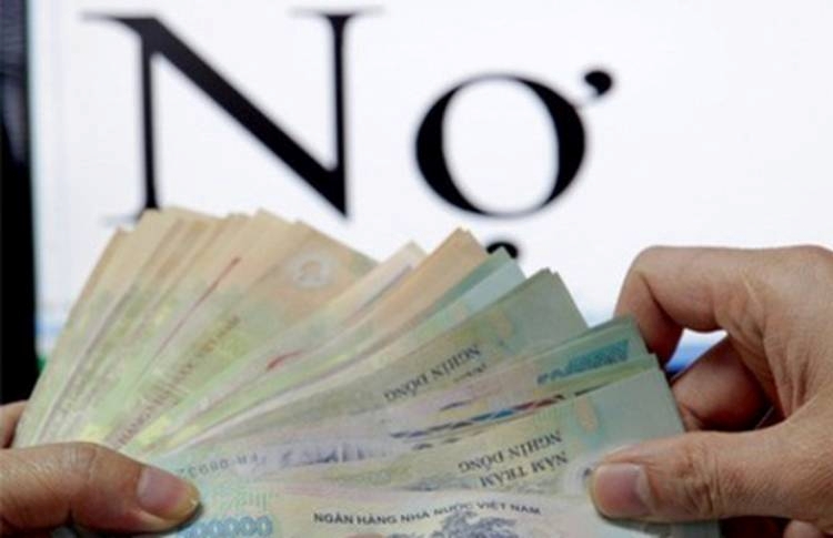 NHẬN TIỀN THỪA KẾ CÓ PHẢI GÁNH LUÔN KHOẢN NỢ CỦA NGƯỜI ĐÃ MẤT?